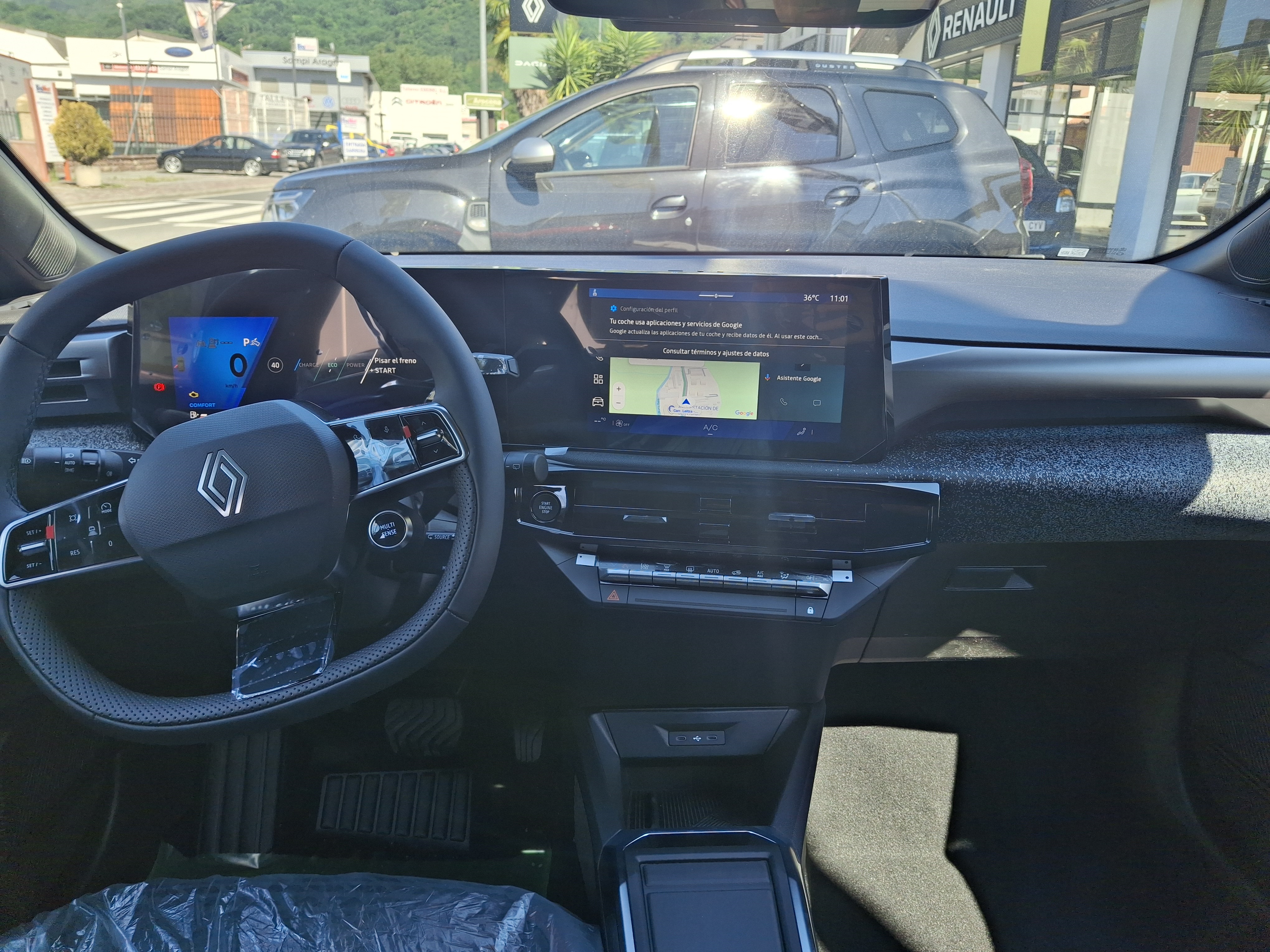 Renault Clio FULL HYBRID 160 CV miniatura 4